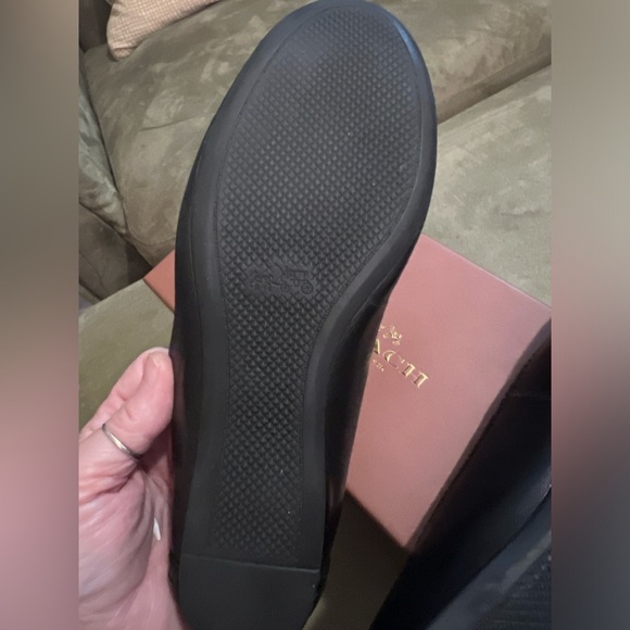 Authentic Coach shoes - Picture 5 of 8